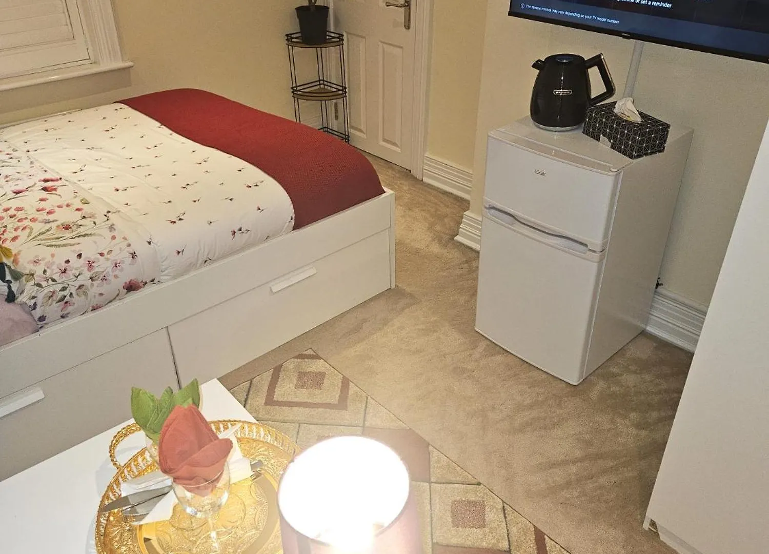 Heathrow Mansion Shuttles Apartment Uxbridge 0*,  United Kingdom