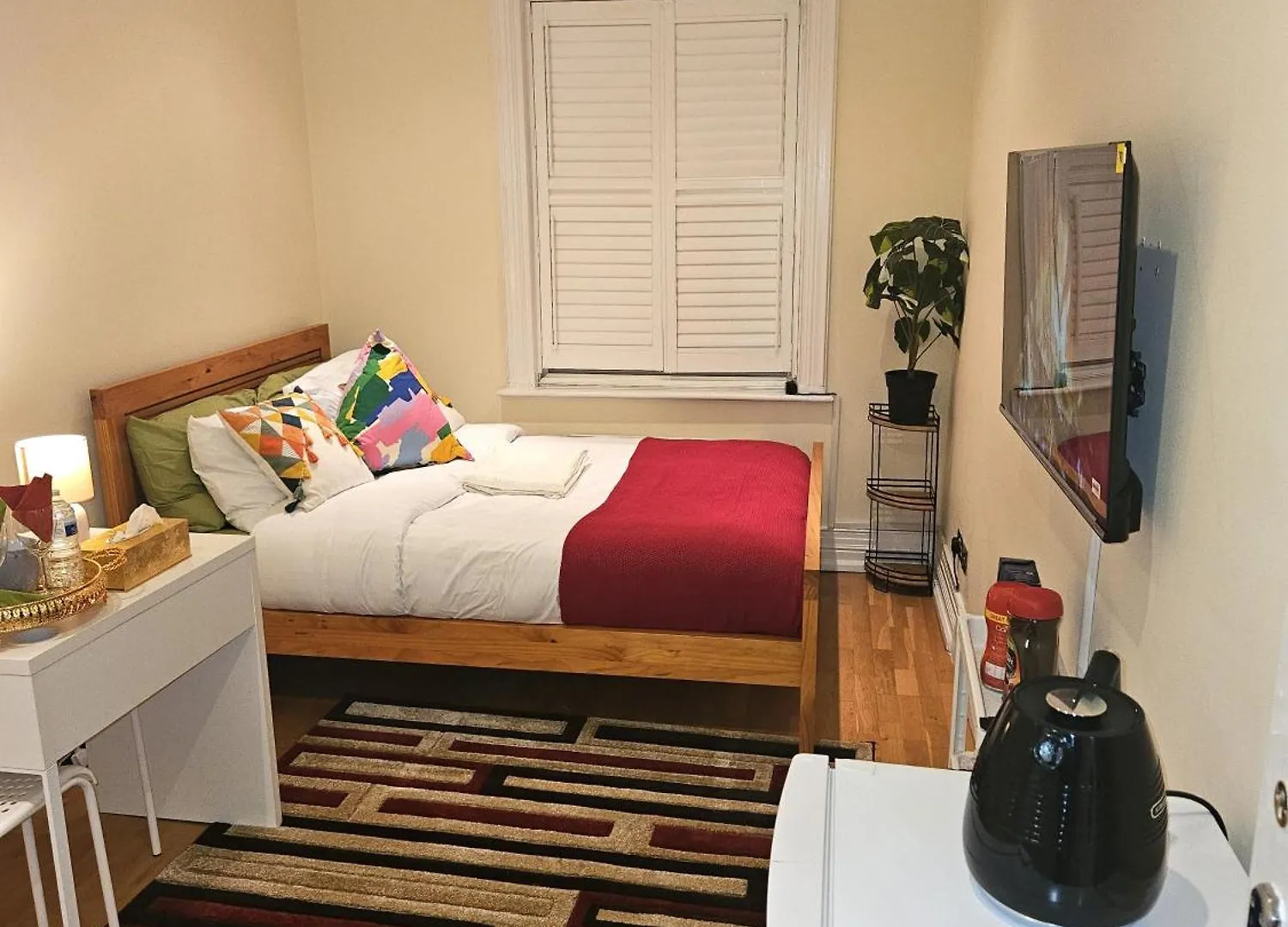 Heathrow Mansion Shuttles Apartment Uxbridge 0*,  United Kingdom